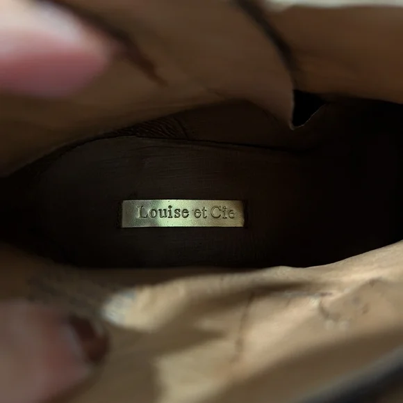 3/$30 Louise Et Cie Brown Boots - Picture 6 of 8